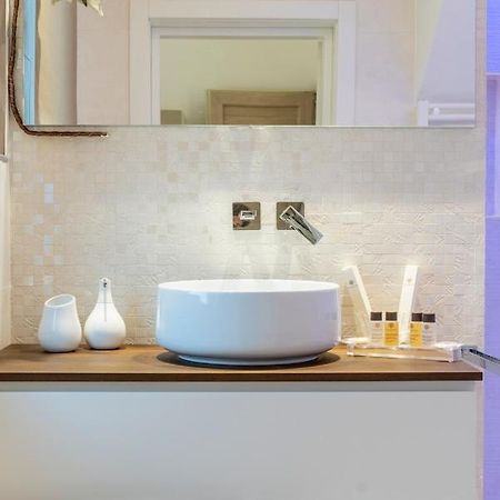 Romantic Room مونوبولي المظهر الخارجي الصورة